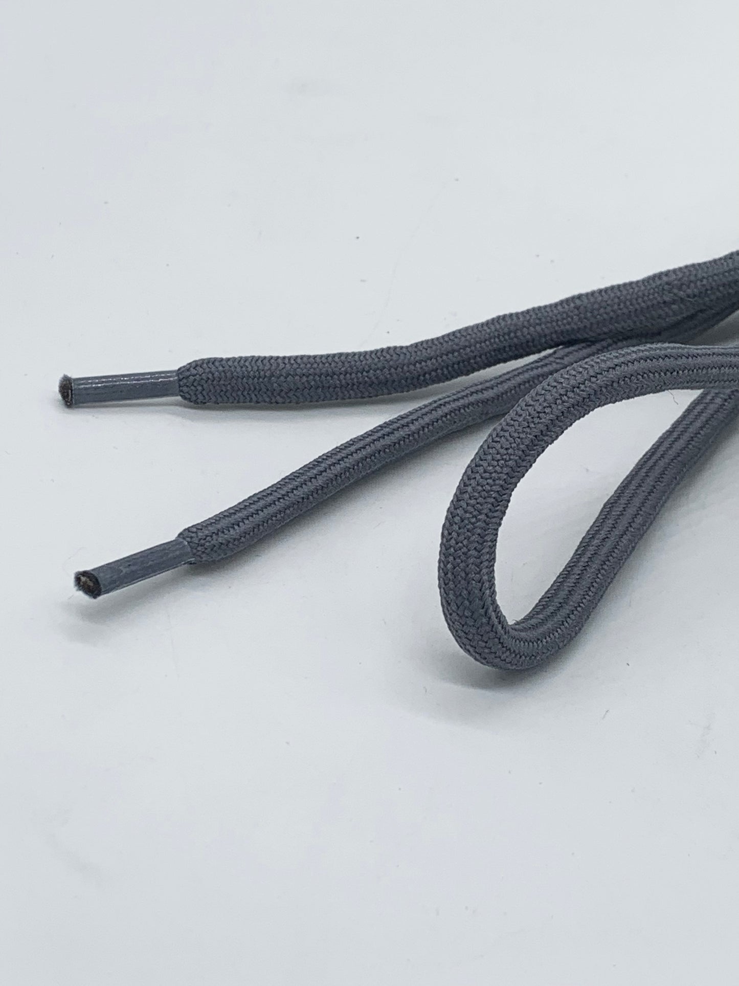 Модел: 40450 Ранги: очмокрий Узунлиги: 130 см