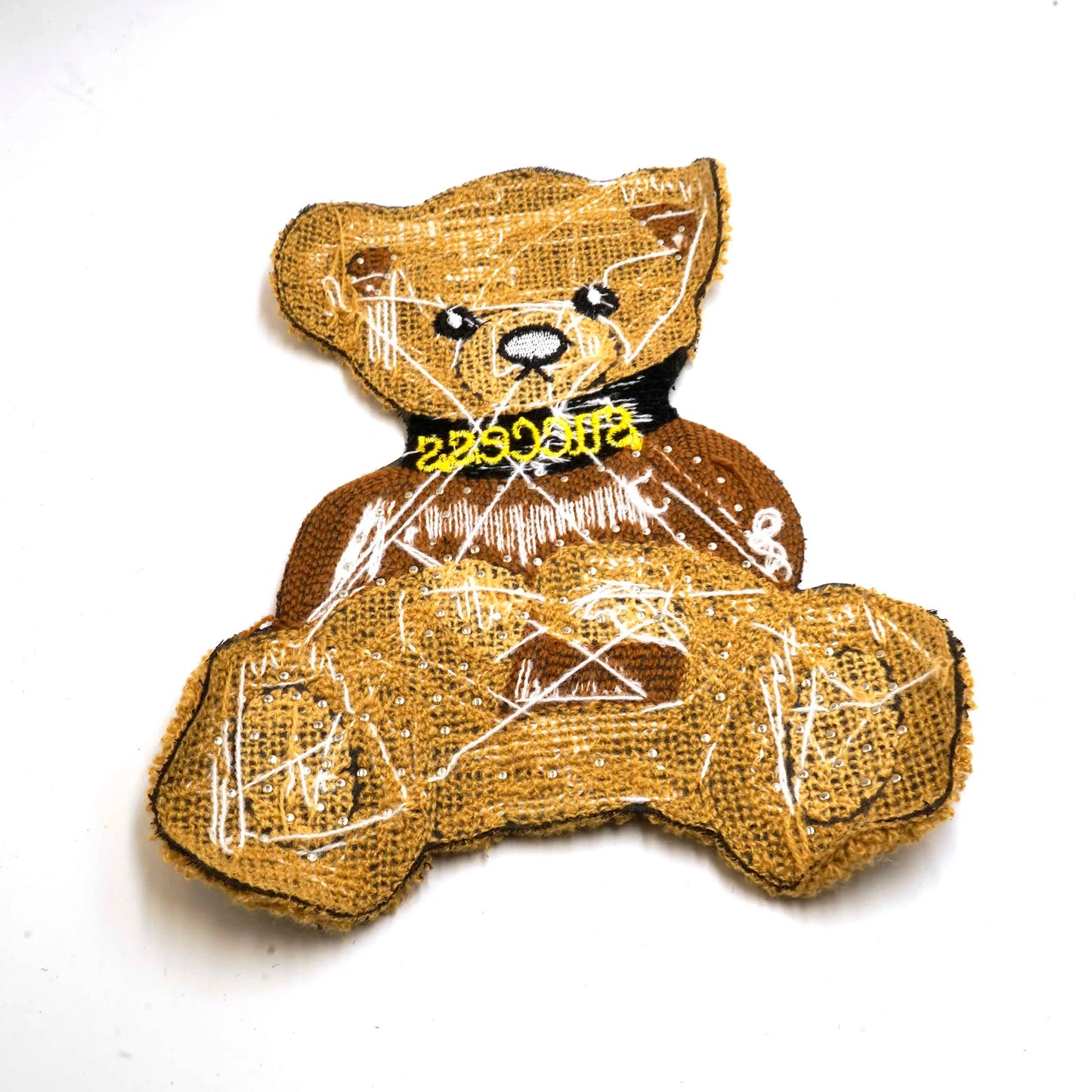 Жигарранг ёқимли кигиз апликаси, кийим-кечак учун шинил патчда темир ўтирган айиқча