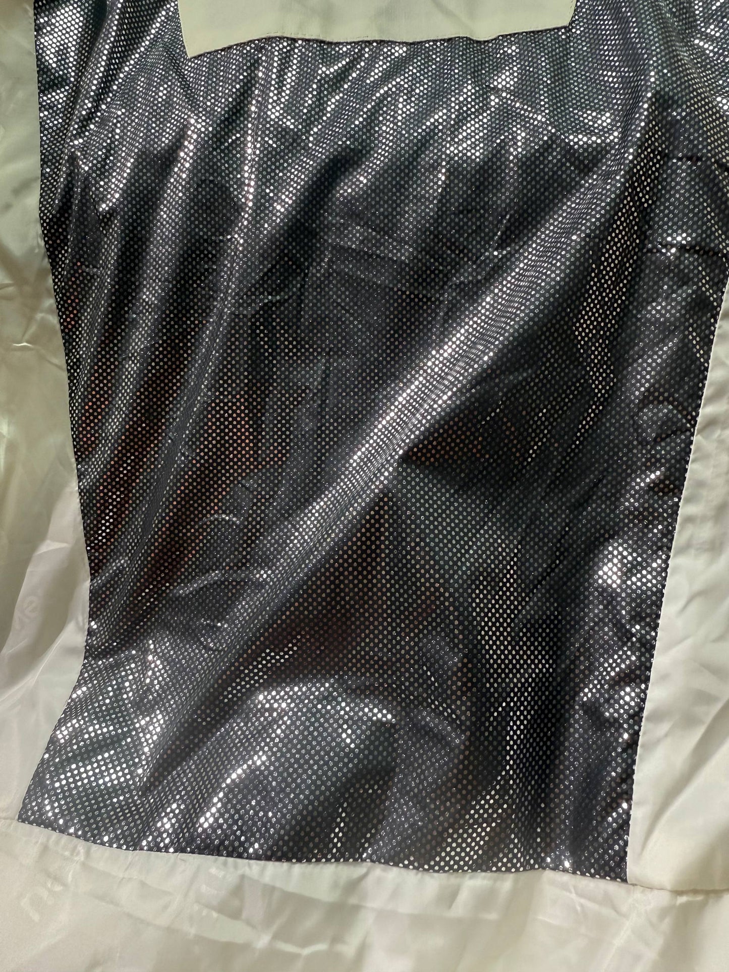 New balance Курткаcи ичидаги астари