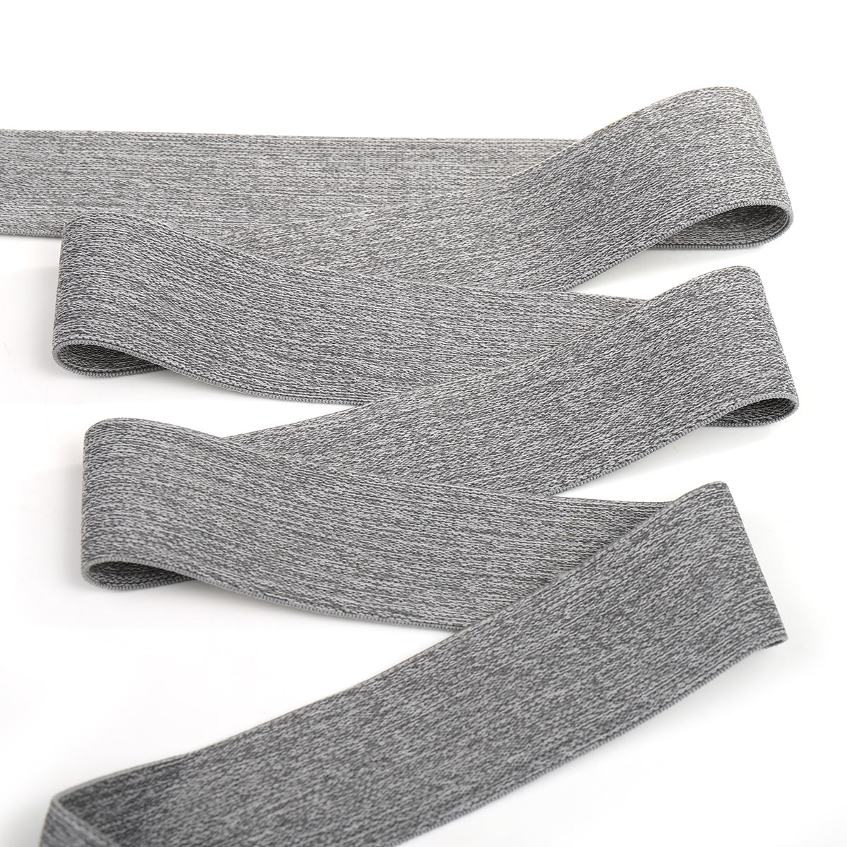 Эркаклар ич кийими ва боксерлари учун Меланж тўқилган резинка, кулранг, эни 35мм, қадоғи 1,5±0,5м.