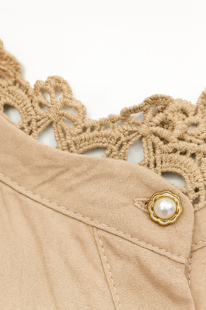 Аёллар учун тайёр кўйлак модели буйин қисми кружеваси