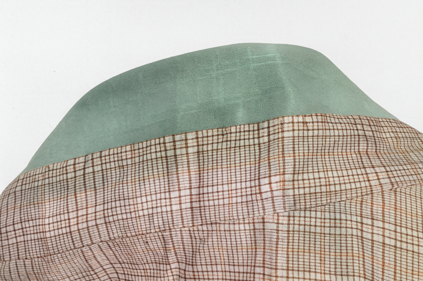 Аёллар учун плаш ичидаги астар