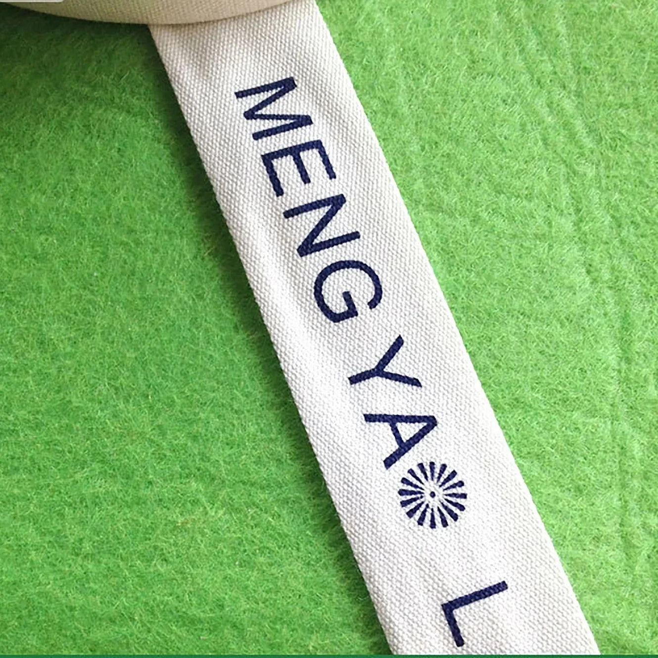 Совғаларни ўраш, совғаларни қадоқлаш, безаш учун босилган логотипли махсус 25 мм 1 дюймли органик табиий пахта лентаси