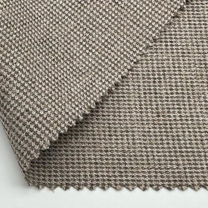 Завод ишлаб чиқариши — 300D катионлик («cationic») полиэстердан тайёрланган, жунга ўхшаш «хундстоут» (thousand bird / houndstooth) нақшли костюм матоси. Профессионал костюм ва формалар учун мос, юқори сифатли полиэстер мата