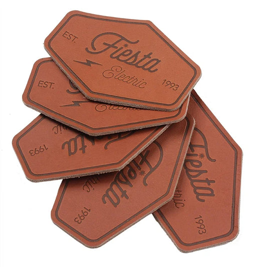 Завод нархи махсус бренд логотипи джинсы шимлар учун ҳақиқий теридан тикилган