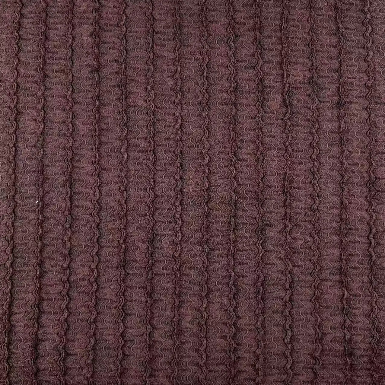 Аёлларнинг кузги/баҳорги либослари ва қисқа енгли кийимлари учун мўлжалланган полестер стреч трико мато.