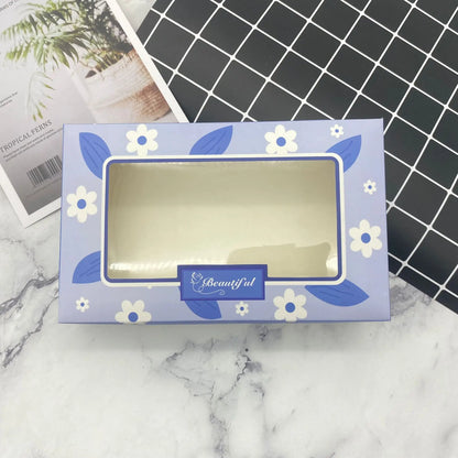 Кастом тайёрланган, нафис, қайта ишланган материалдан ясалган 4–5 дона ич кийим  жойлашадиган қадоқ қути.