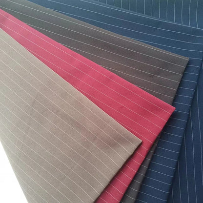 Йиғирилган ипдан тўқилган полосали костюм матоси (ORLANDO ёки GALIYANO номи билан), оғир вазнли GSM