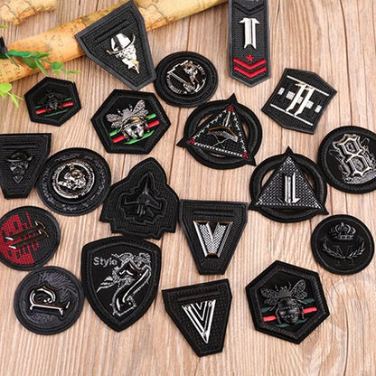 Махсус 2023 янги хусусий ЛОГО нақшли чарм ямалар юкхалта жинси шимлари ПУ ёрлиғи ва ҳақиқий чарм маркали ямоқ