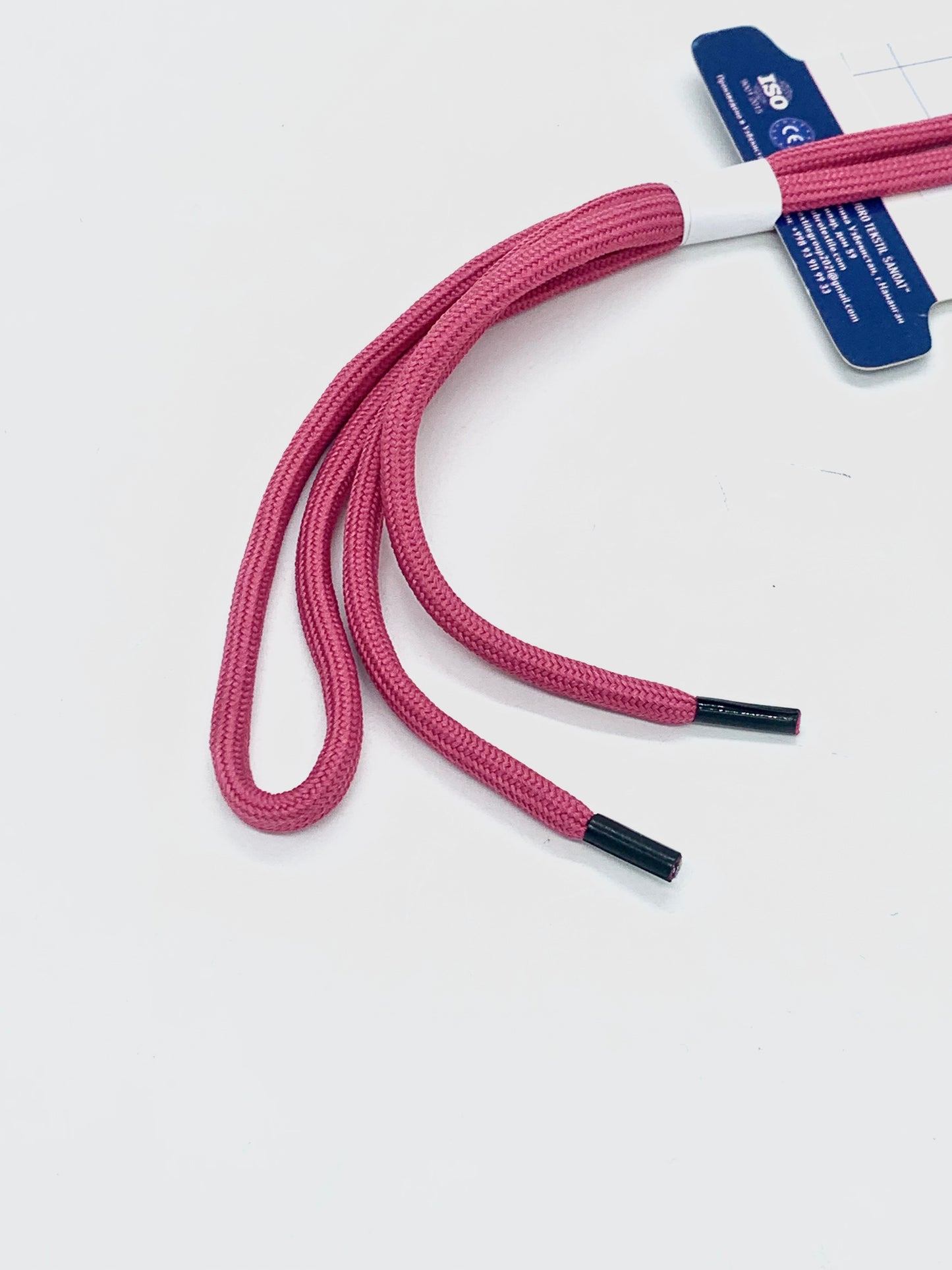 Модель: 40450 Ранги: тўқ пушти Узунлиги: 130 см