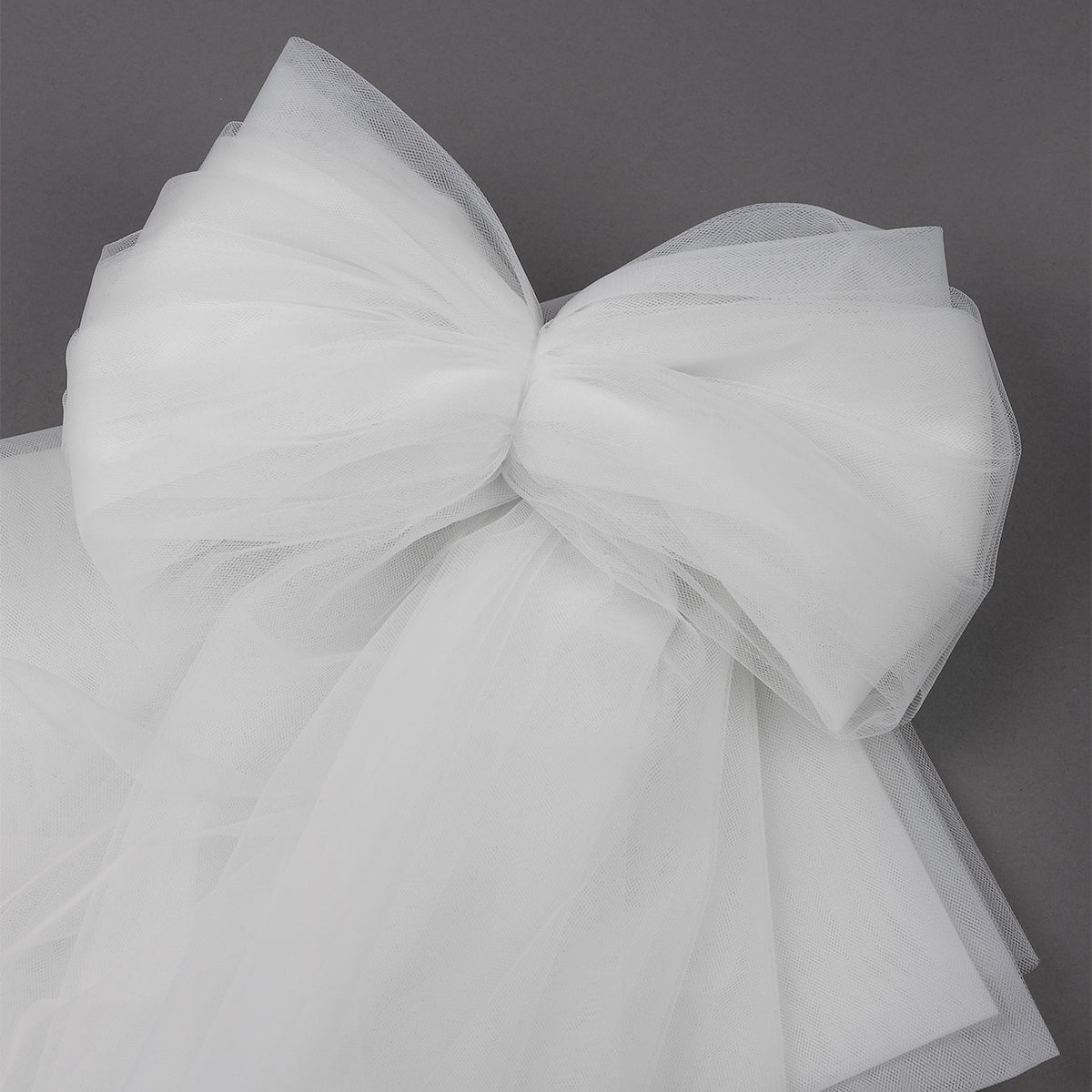 Еврофатин мато, юмшоқ, мот тузилишида, кенглиги 300см, 100% полиэстер, ранги — оқ